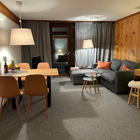 B 033 By Interhome Апартаменты *