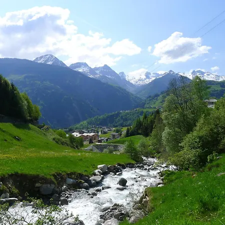 B 033 By Interhome *